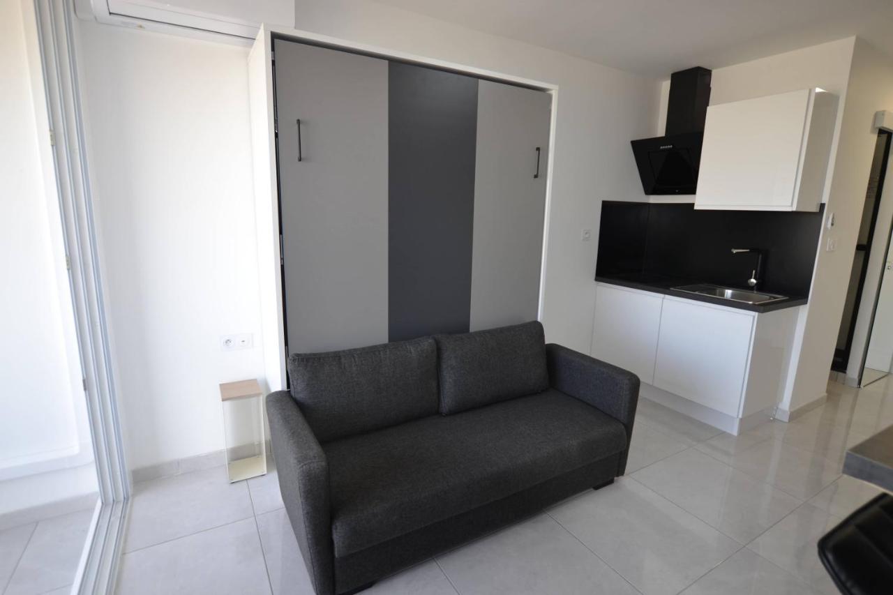 Studio Naturiste "Tropiques" Heliopolis Fg Agde Bagian luar foto