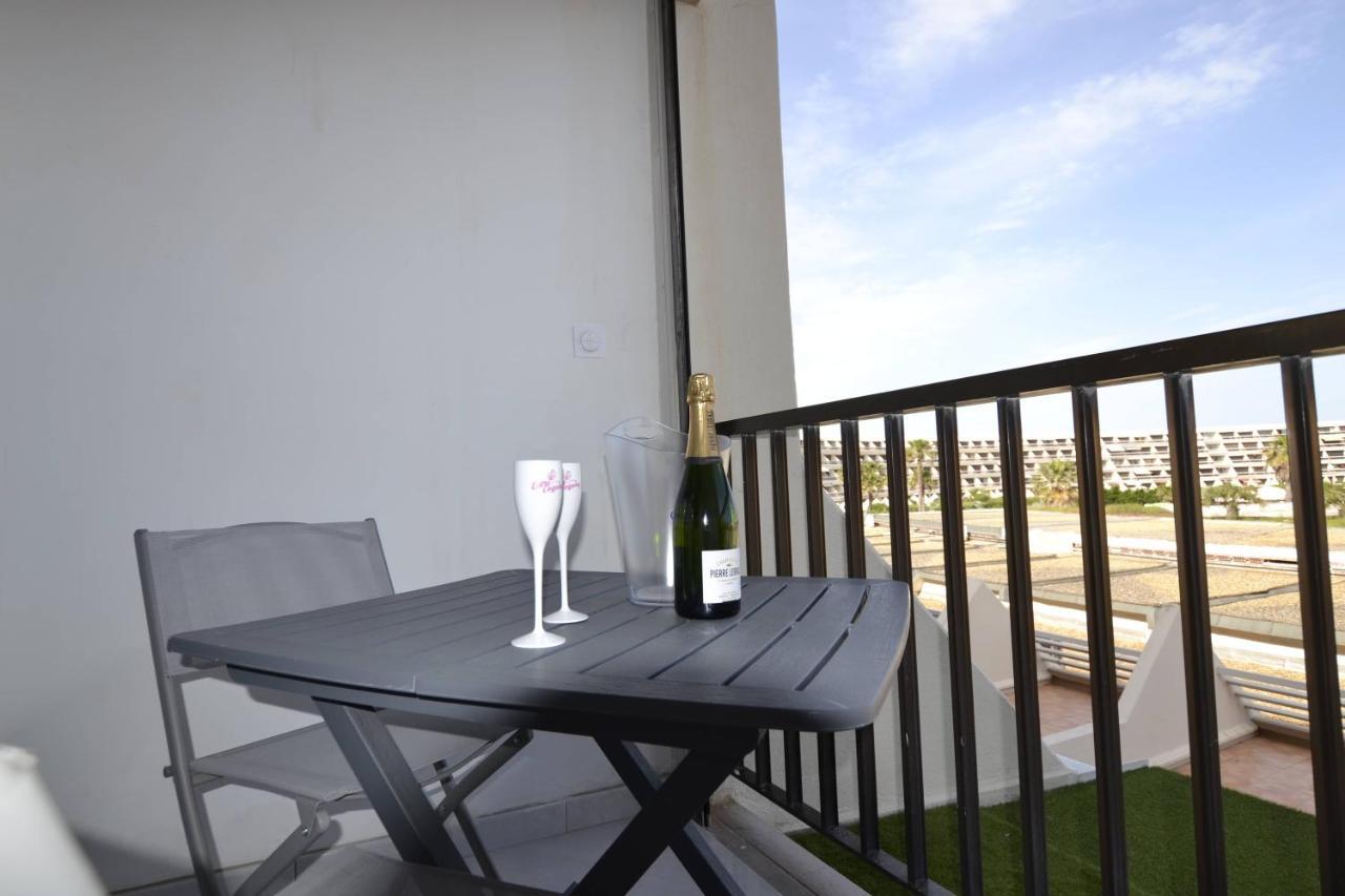 Studio Naturiste "Tropiques" Heliopolis Fg Agde Bagian luar foto